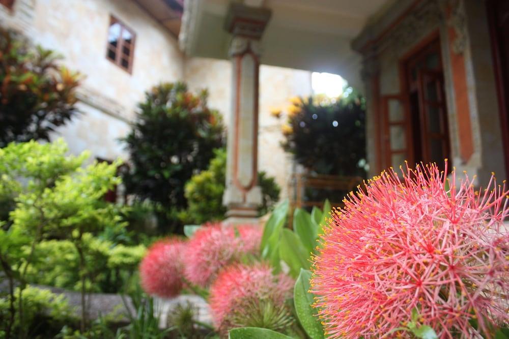 Rambutan Boutique Hotel Pabean Buleleng Exterior foto